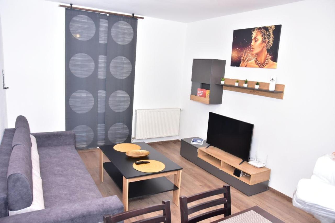 Apartament Dabe Hd ฮูเนโดอารา ภายนอก รูปภาพ