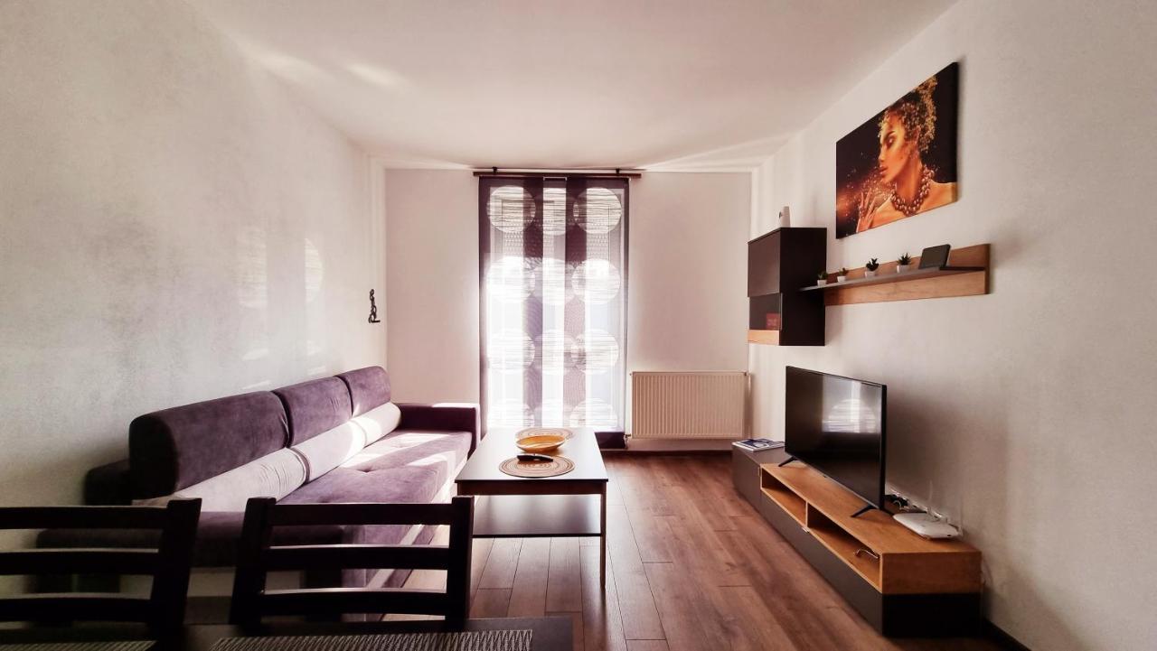Apartament Dabe Hd ฮูเนโดอารา ภายนอก รูปภาพ