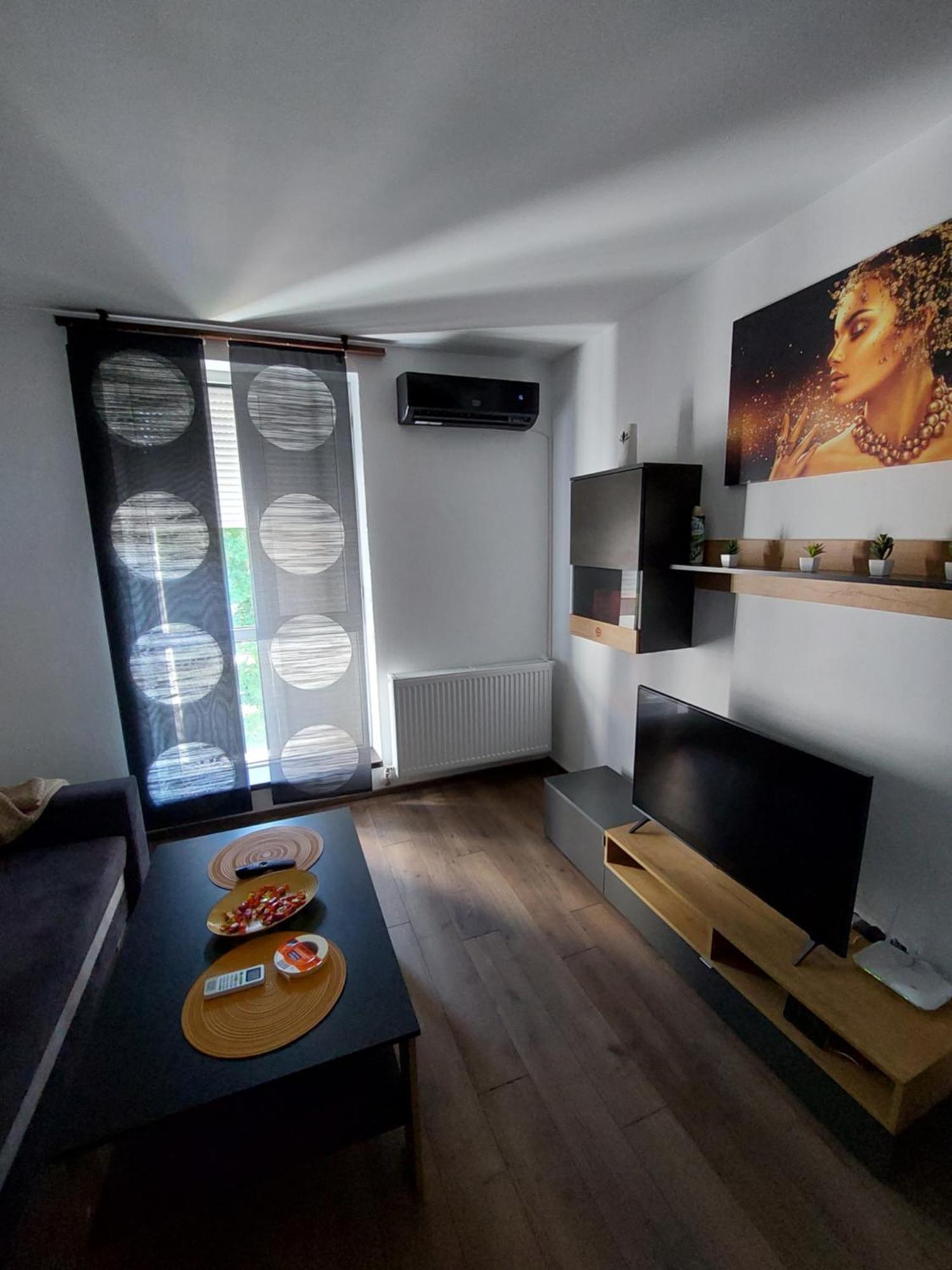 Apartament Dabe Hd ฮูเนโดอารา ภายนอก รูปภาพ